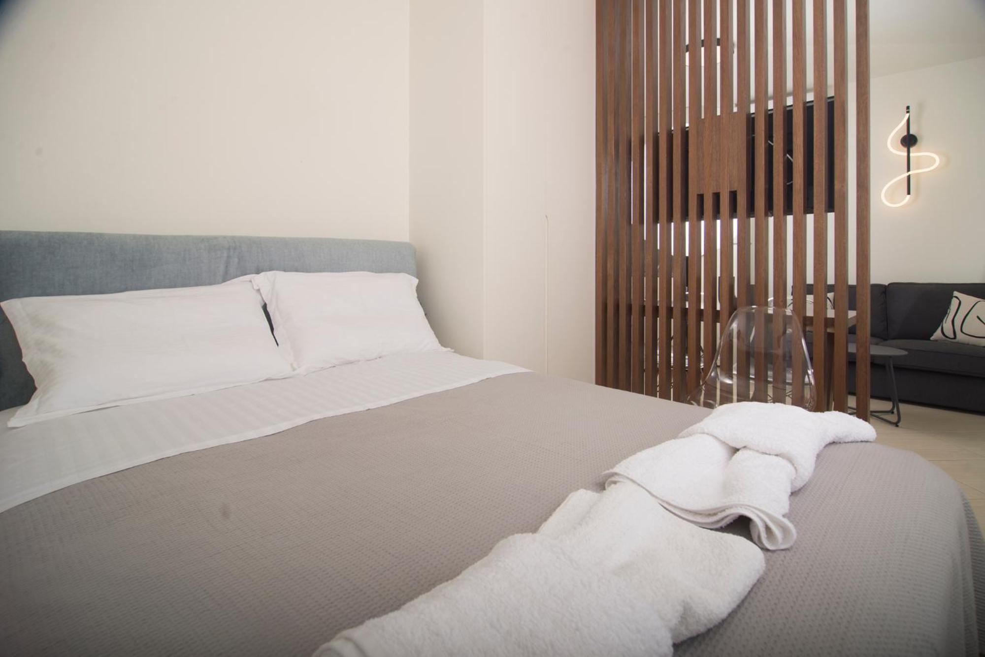 Spectacular Apartment Near Dance Hall/Center Kalamata Exteriör bild
